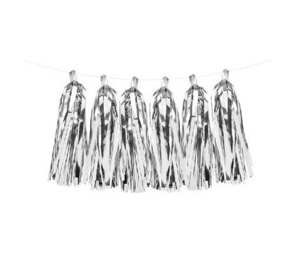 Picture of SILVER TASSEL GARLAND