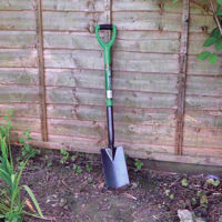 Picture of KINGFISHER BORDER SPADE
