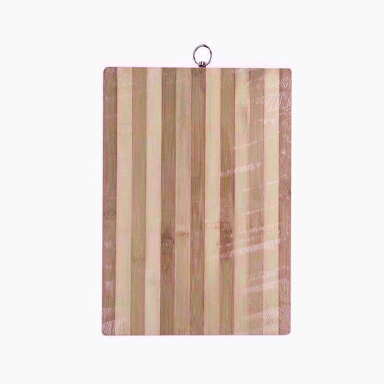 Picture of BAMBOO CHOP BOARD MEDIUM 23.7X33.5CM